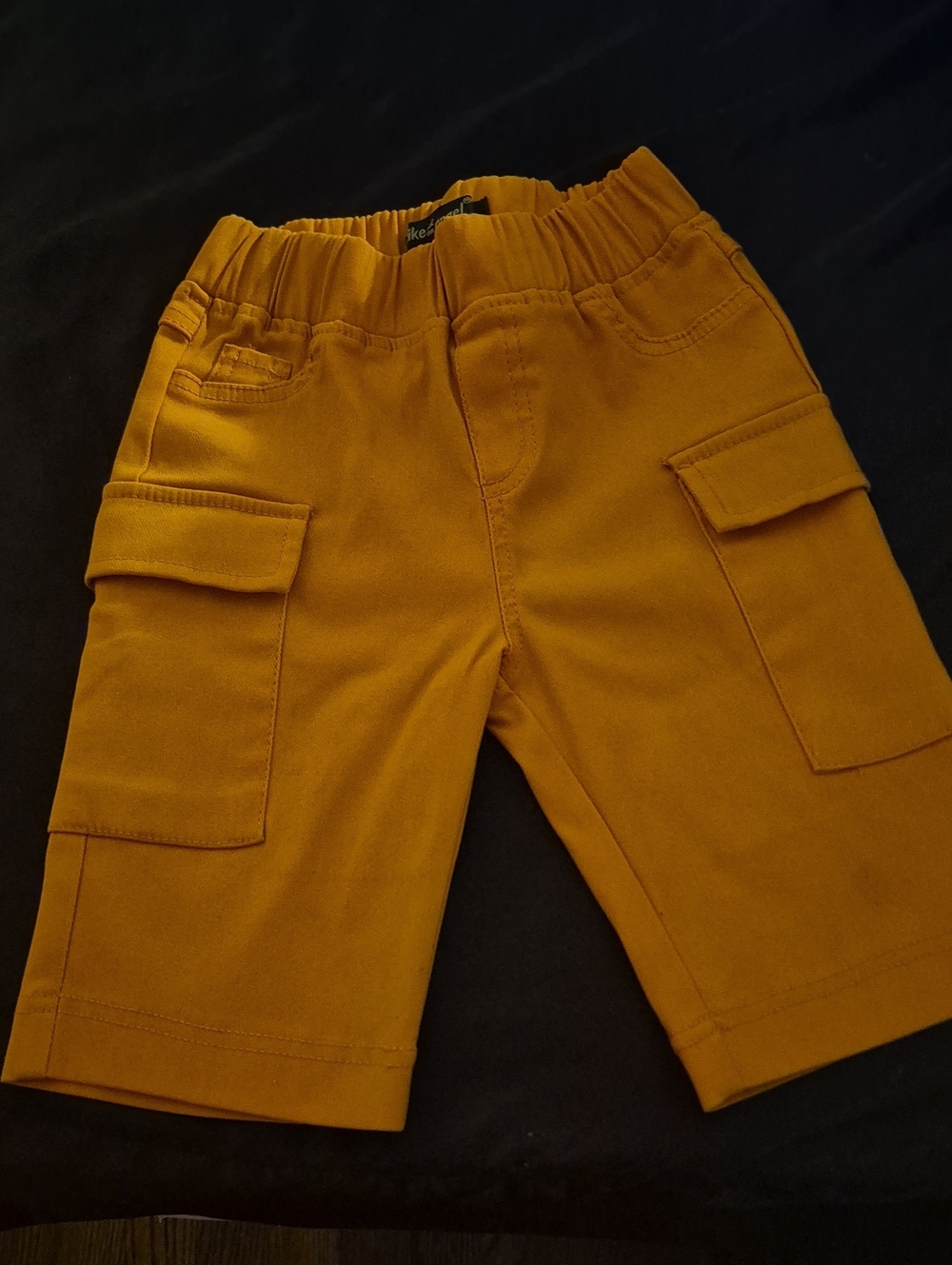 Get ready for summer and playground adventures with these vibrant mustard yellow